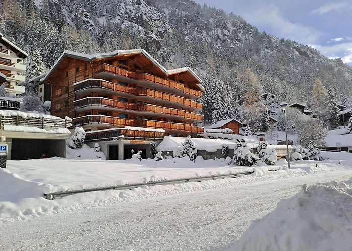 Les Mayens 3-2 By Interhome